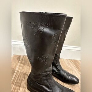 Gorgeous soft Italian leather boots with perforated design. Size 7